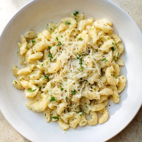 15-Minute Garlic Parmesan Pasta